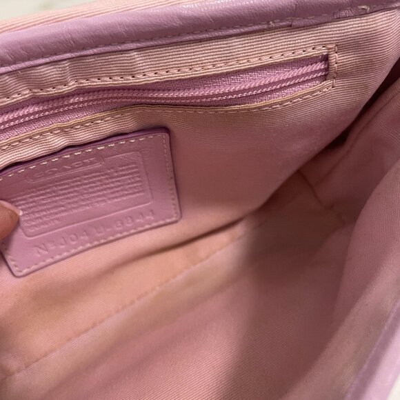 Vintage Y2K pink Coach Signature Mini Field Bag/Cross Body 6844 with Dust Bag - Picture 11 of 15
